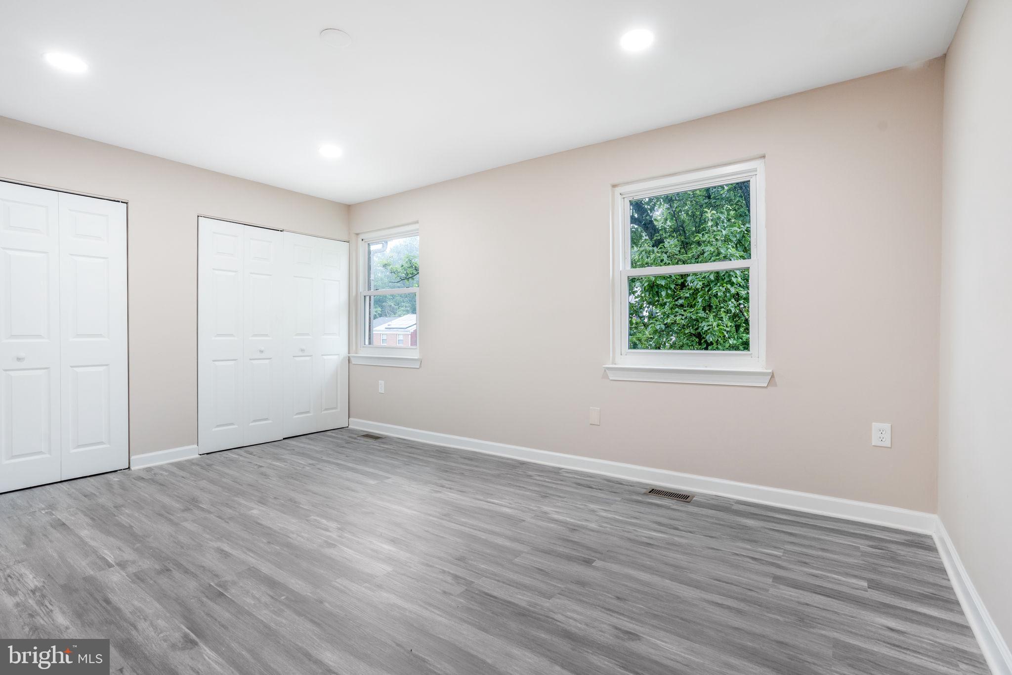 KINGS POINT - Residential Lease