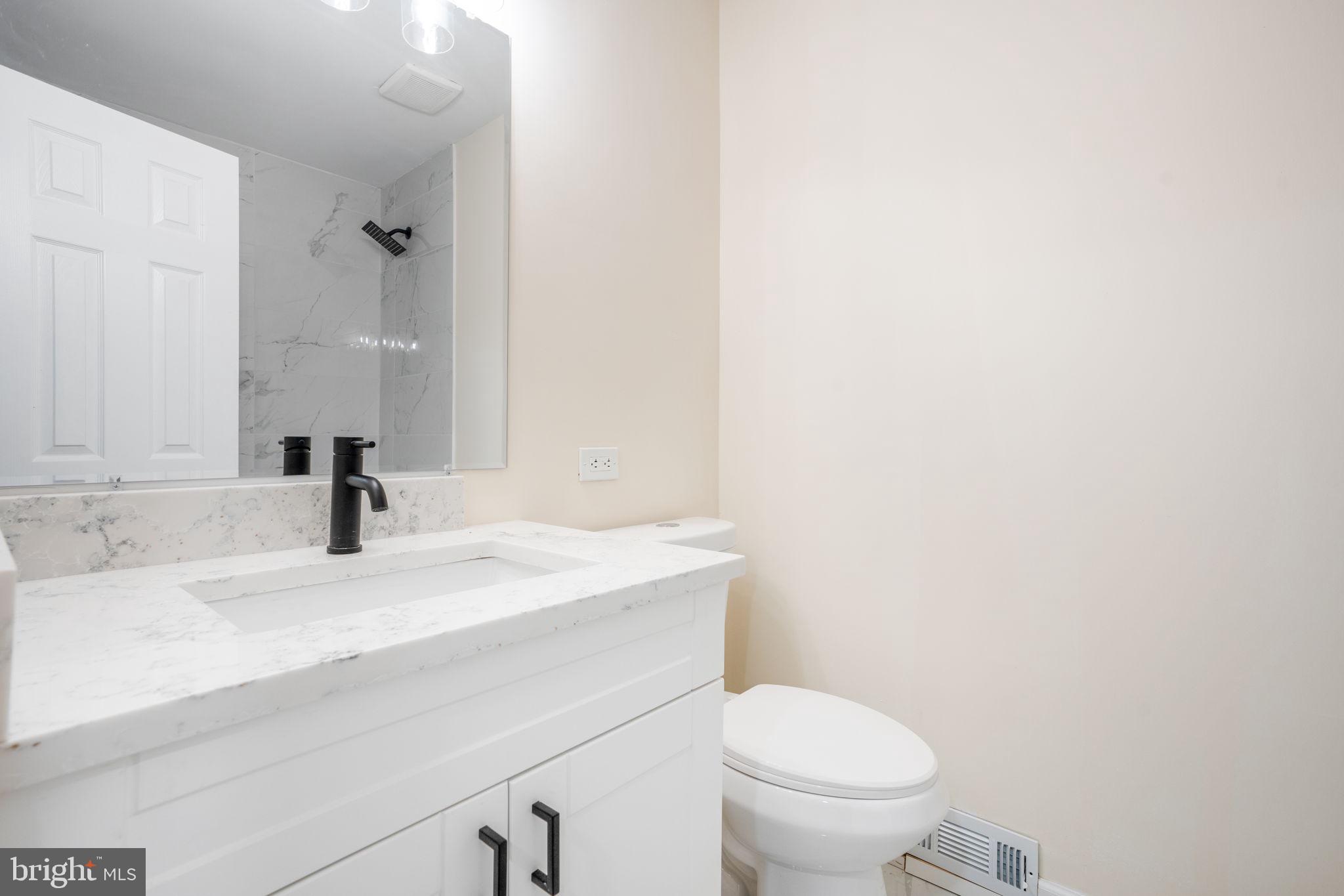 KINGS POINT - Residential Lease