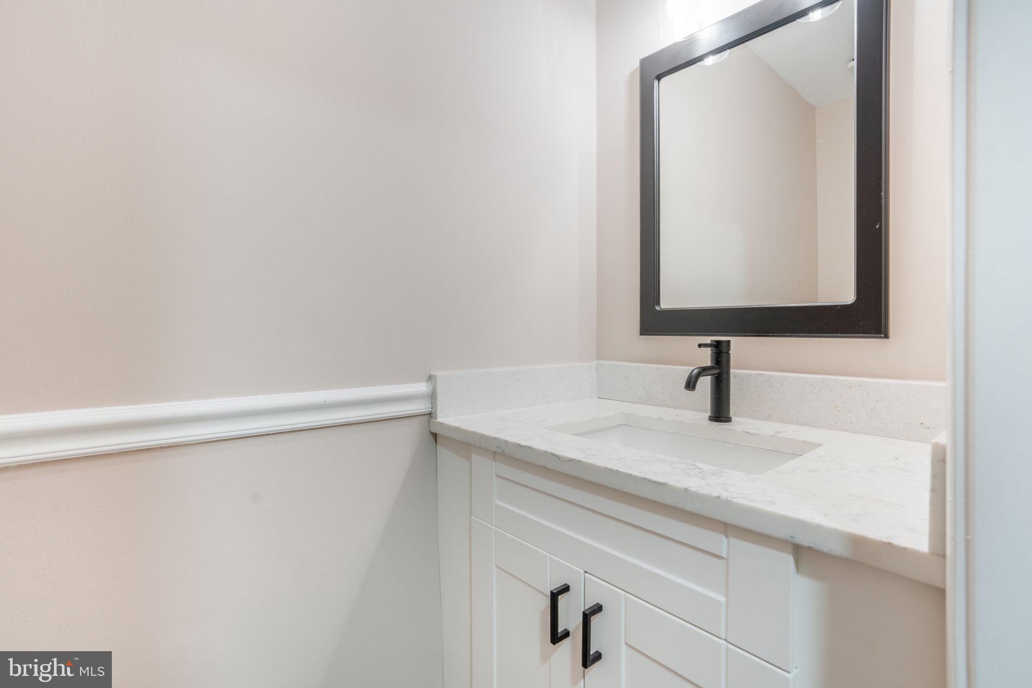 KINGS POINT - Residential Lease