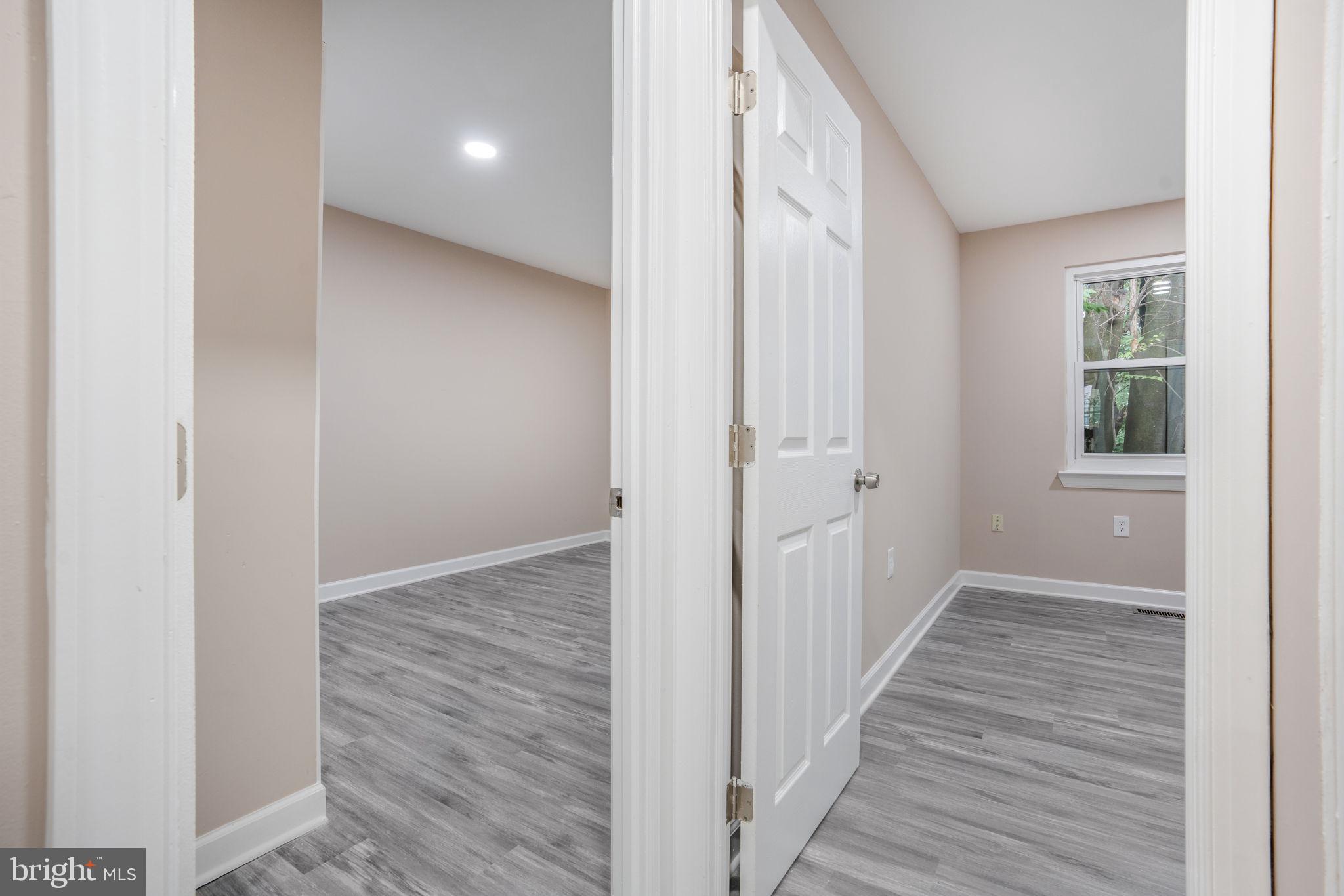 KINGS POINT - Residential Lease