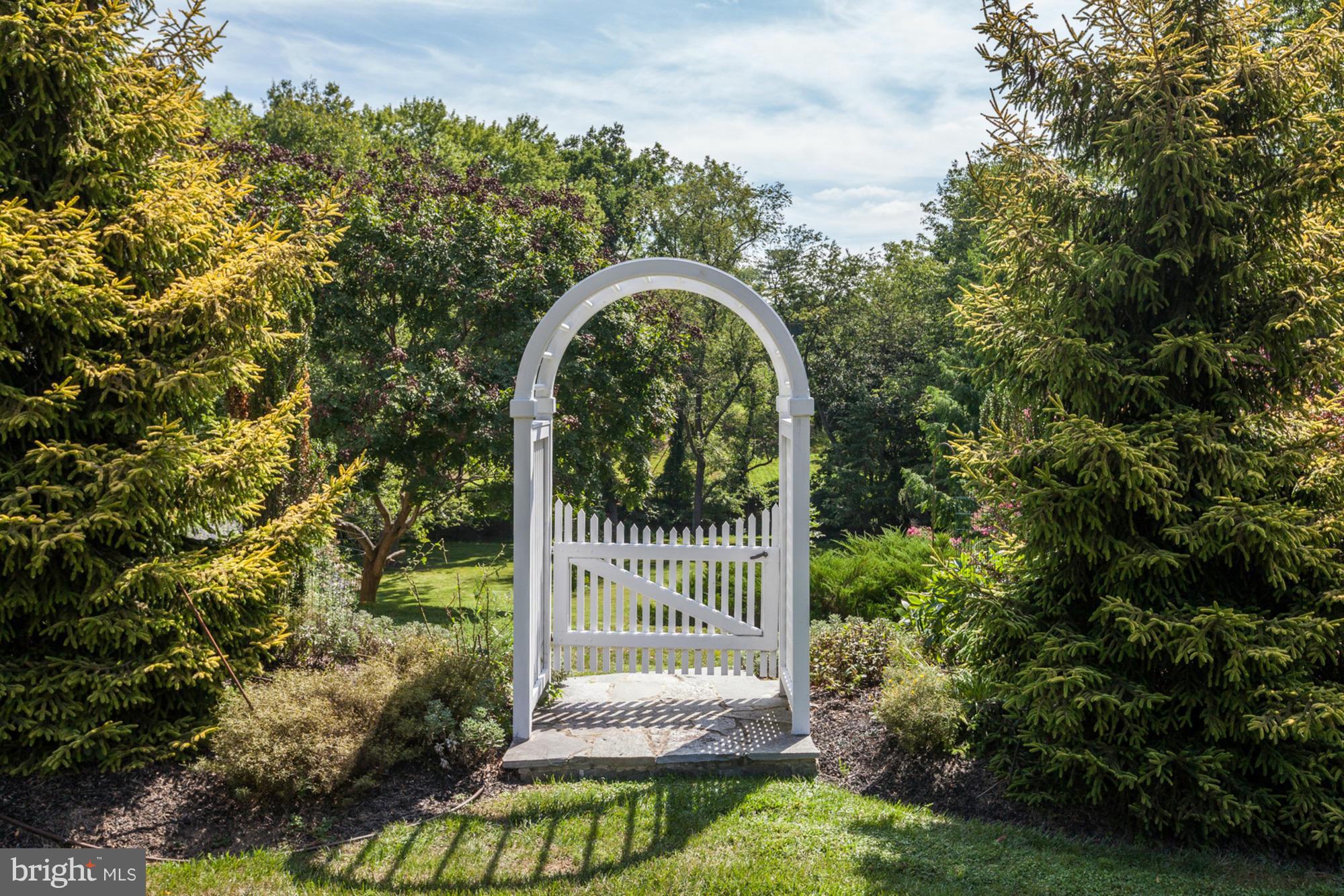 PINEY GLEN FARMS - Residential