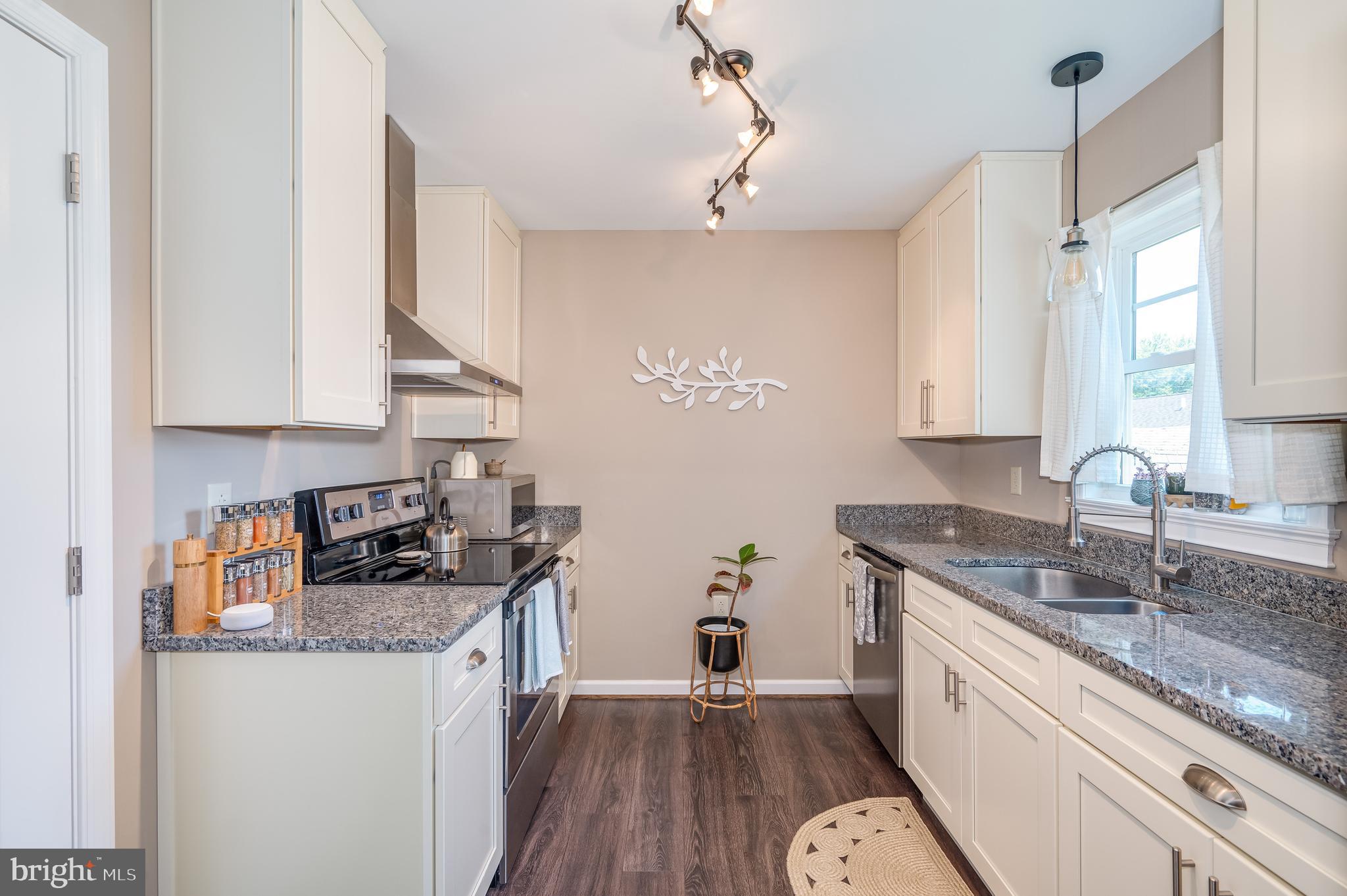 MARTINSBURG - Residential