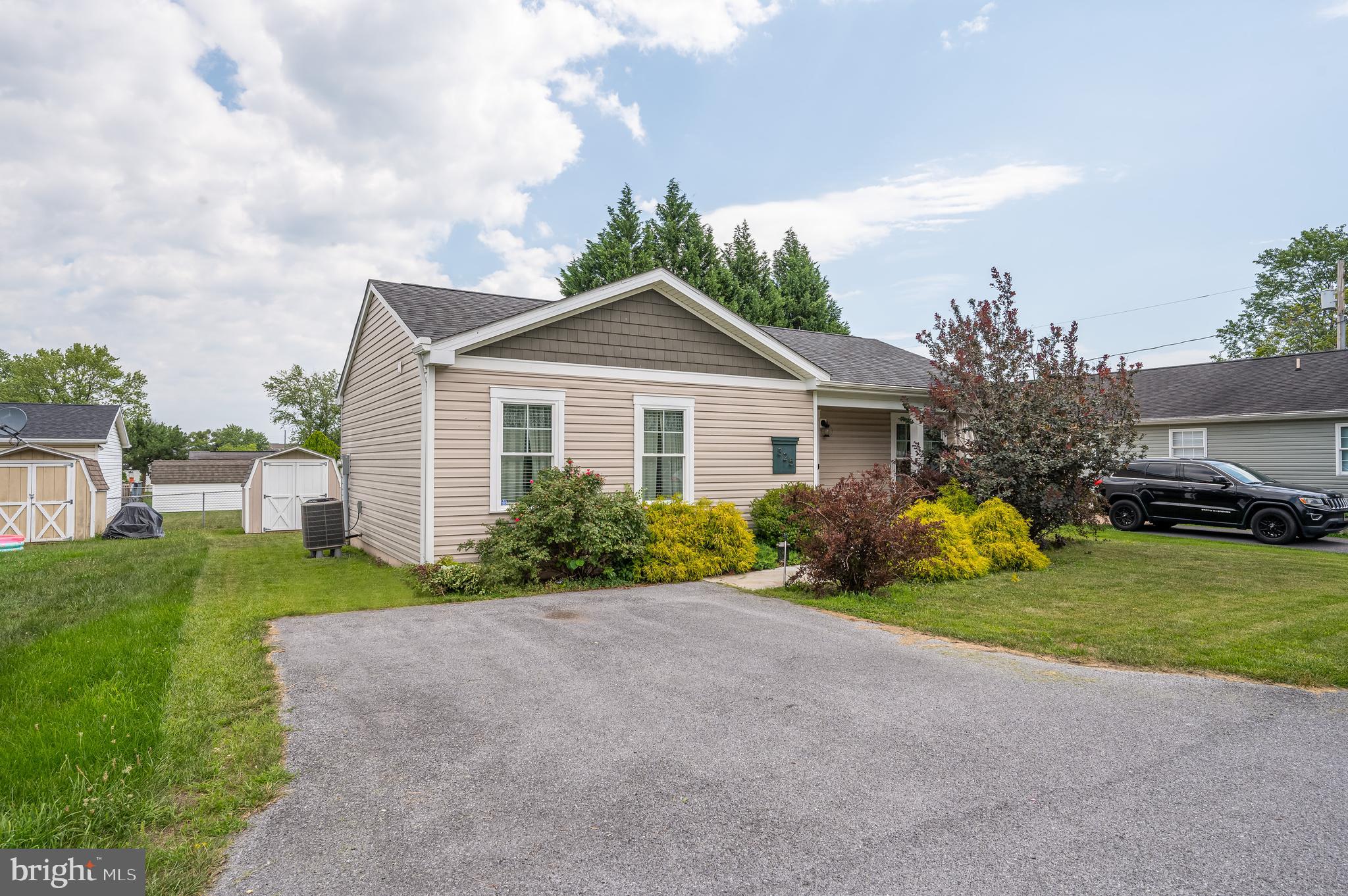 MARTINSBURG - Residential