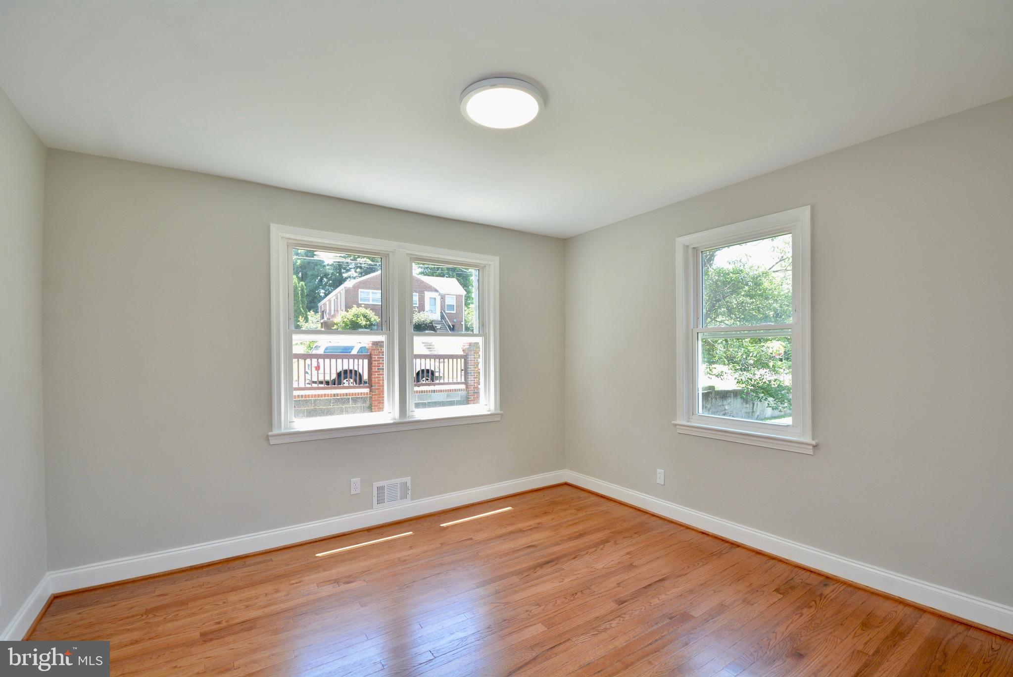 FOREST HEIGHTS - Residential