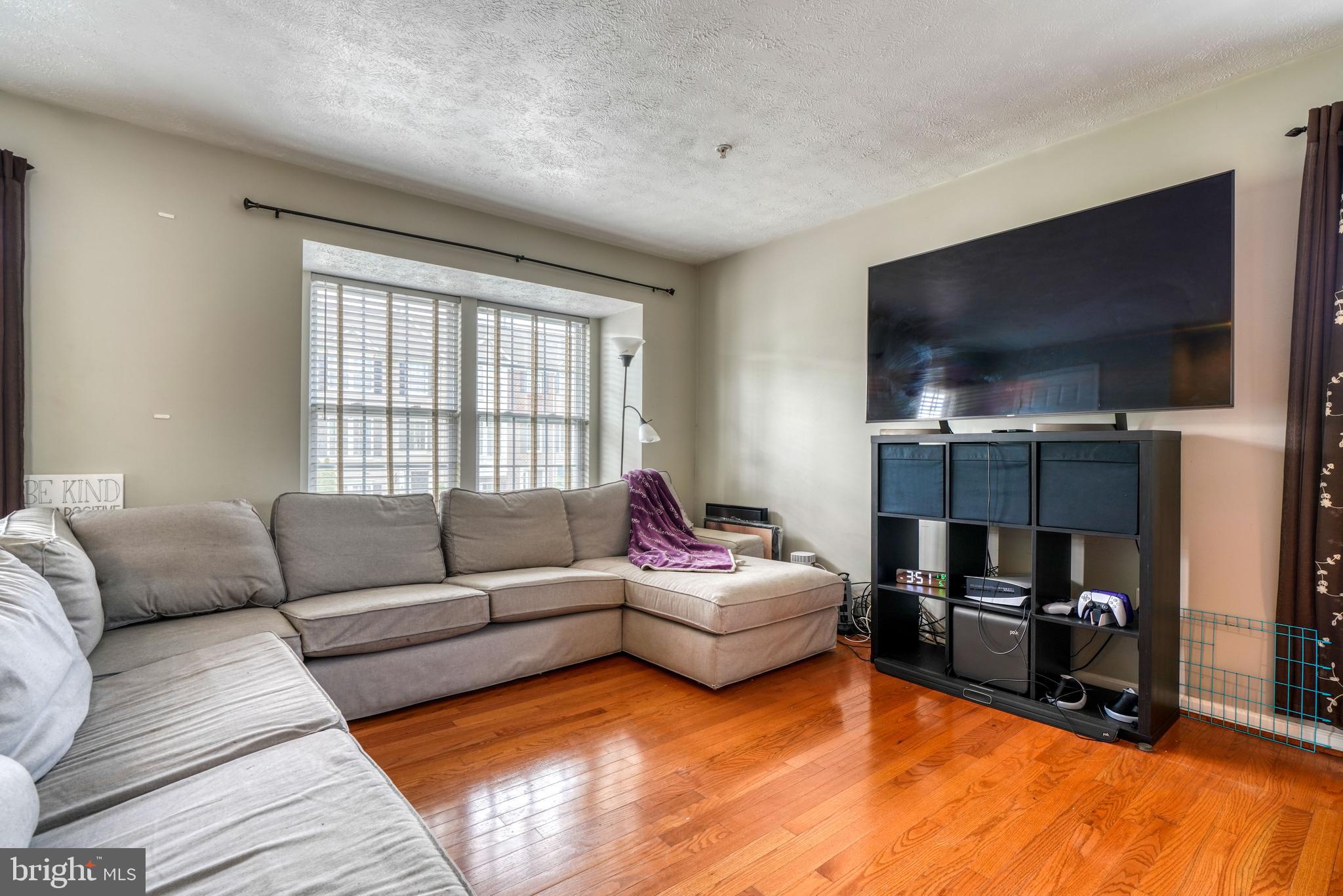 MIRAMAR LANDING - Residential