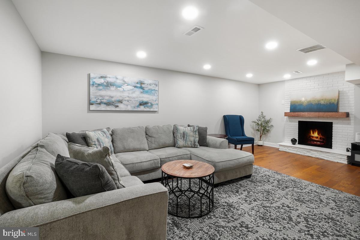 BELTSVILLE - Residential