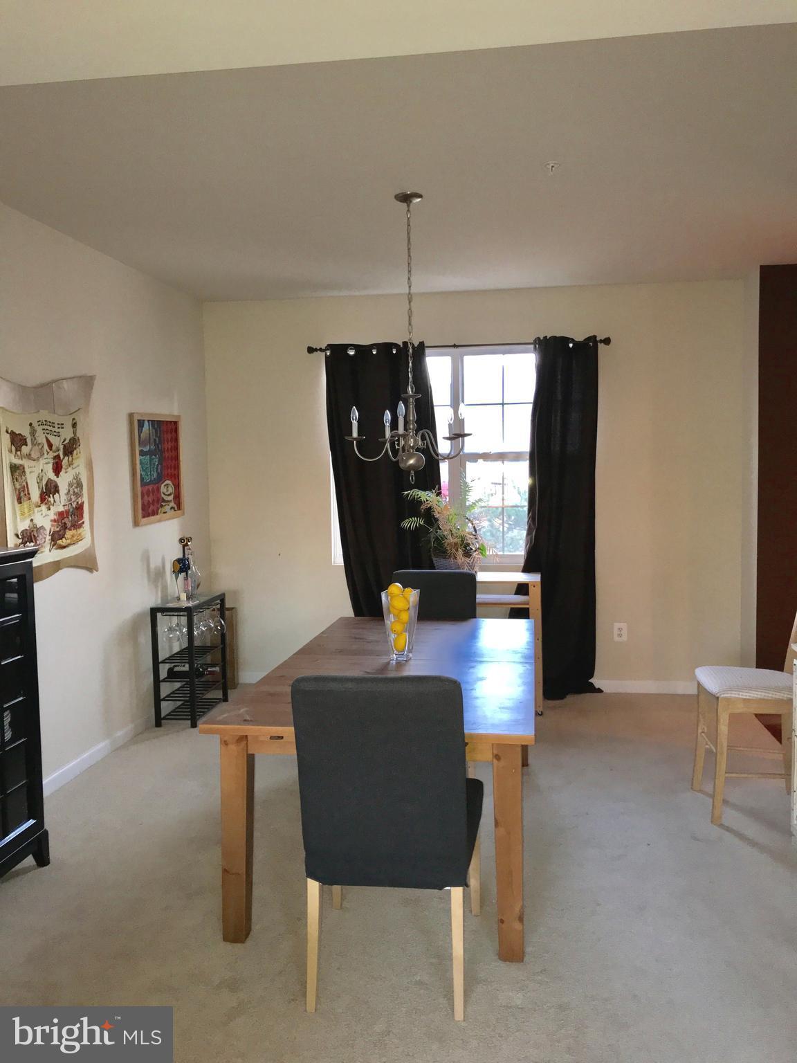 ST CHARLES SUB - GLENEAGLES - Residential Lease