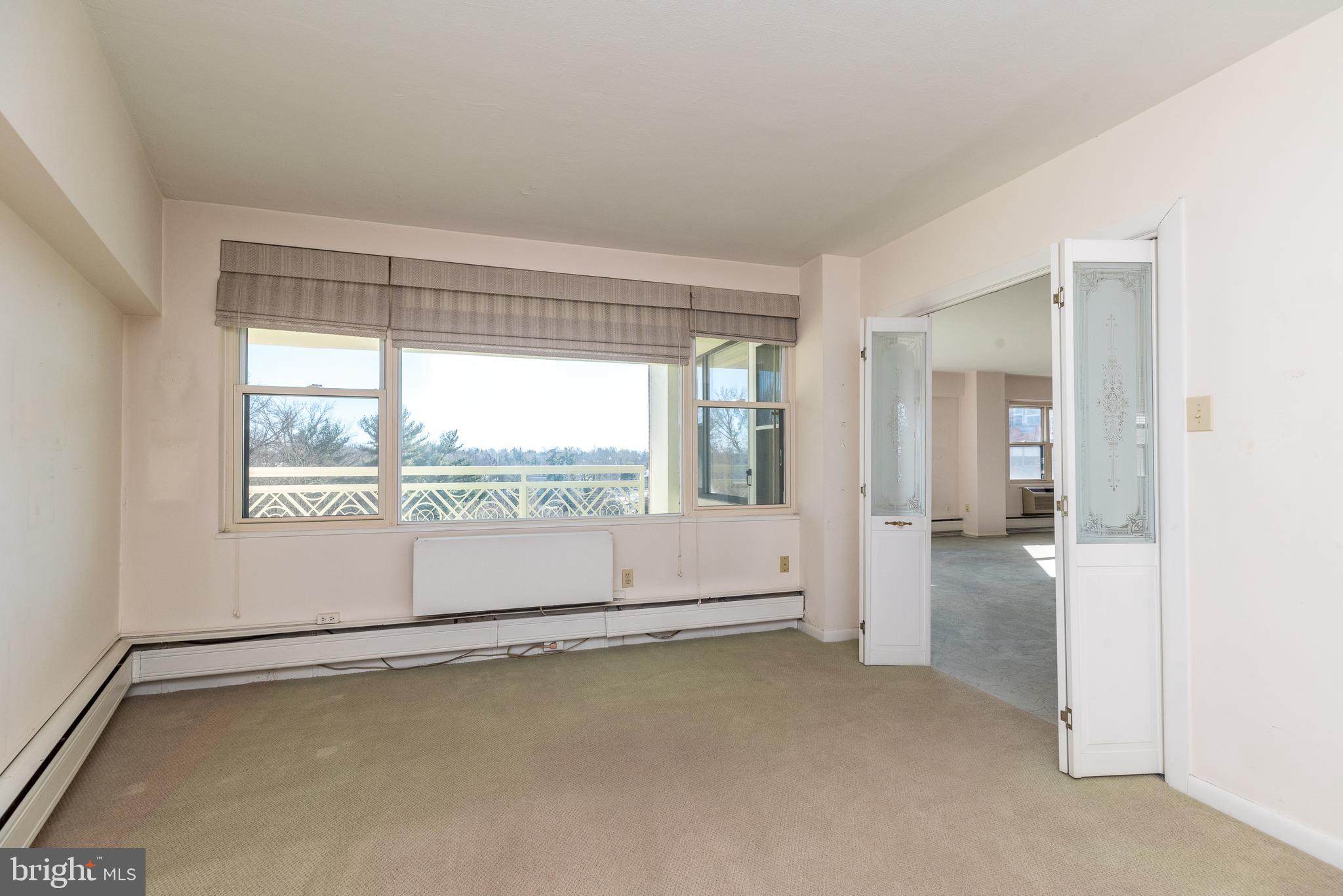 ELKINS PARK HOUSE - Residential