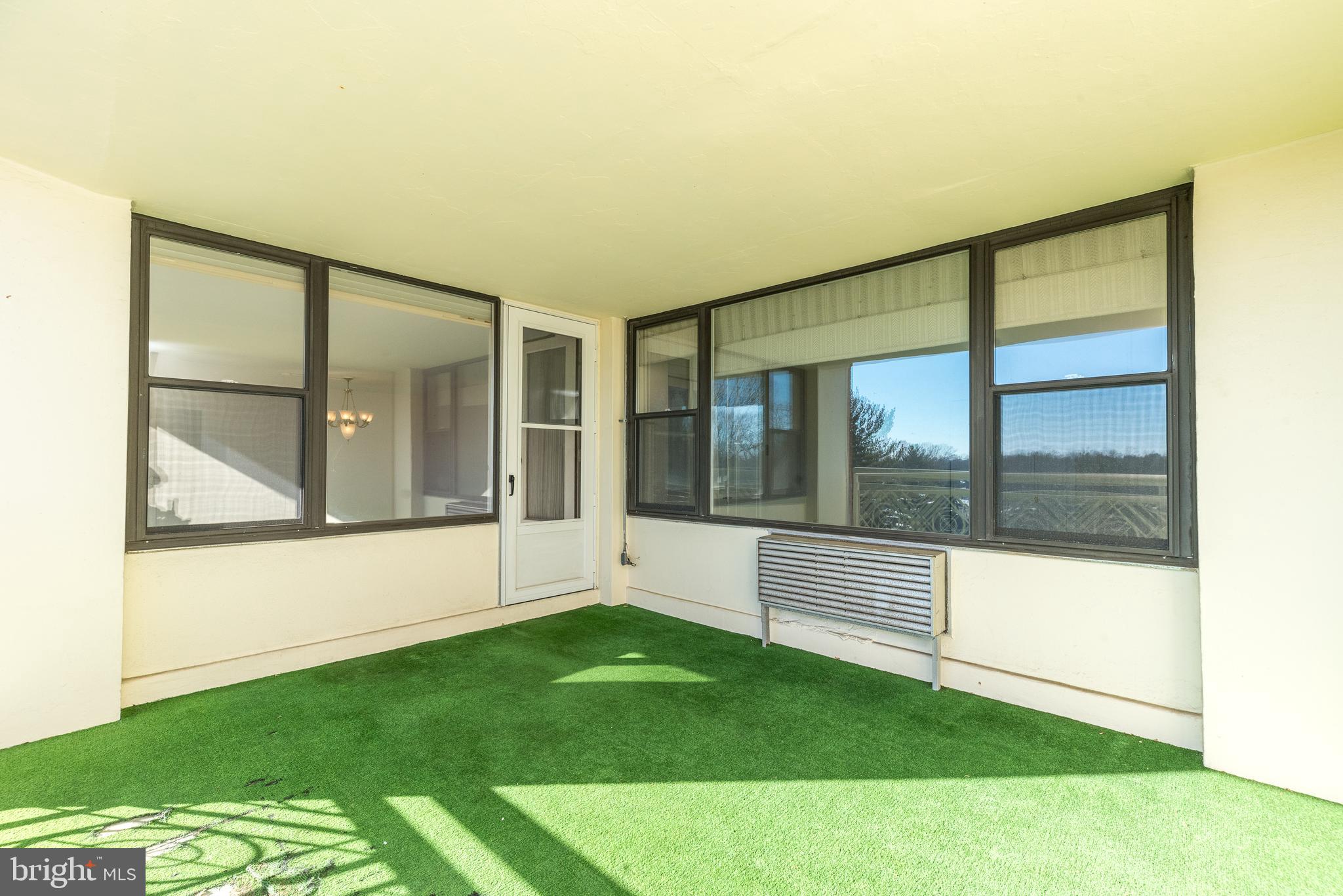 ELKINS PARK HOUSE - Residential