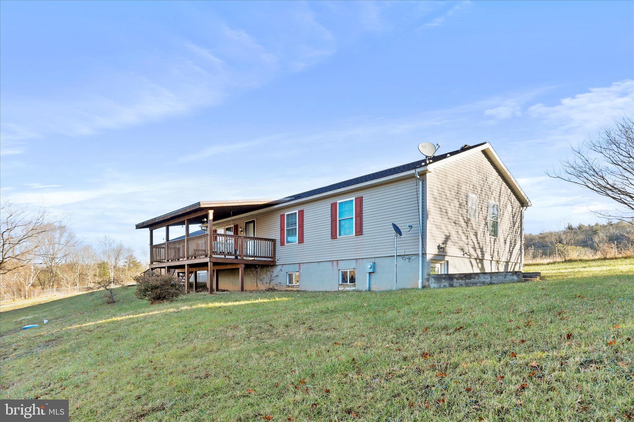 WATERSTONE FIELDS - Residential