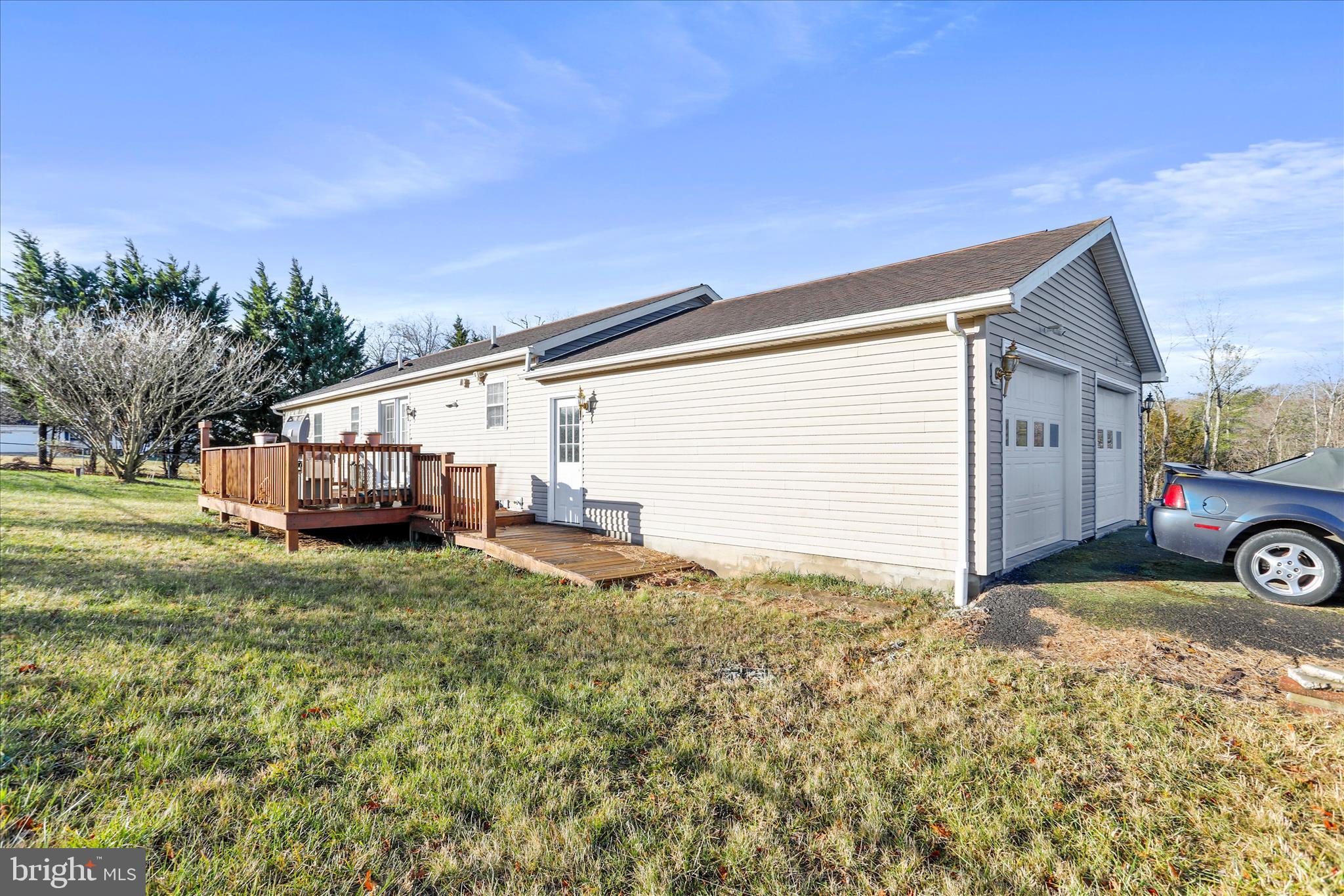 WATERSTONE FIELDS - Residential