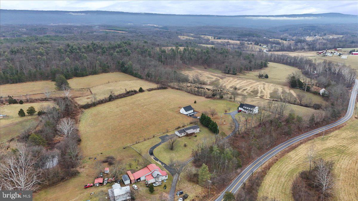 WATERSTONE FIELDS - Residential