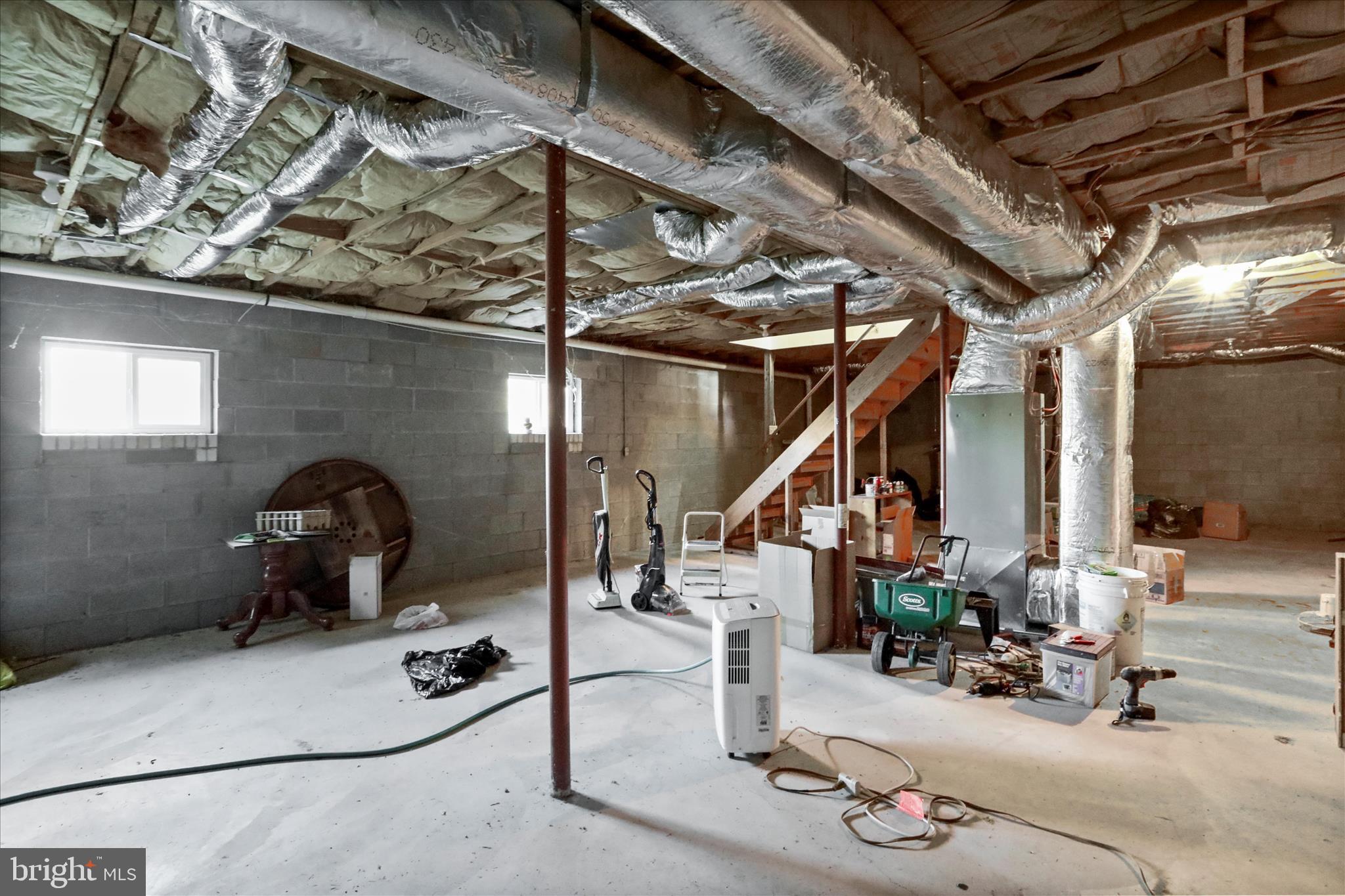 WATERSTONE FIELDS - Residential