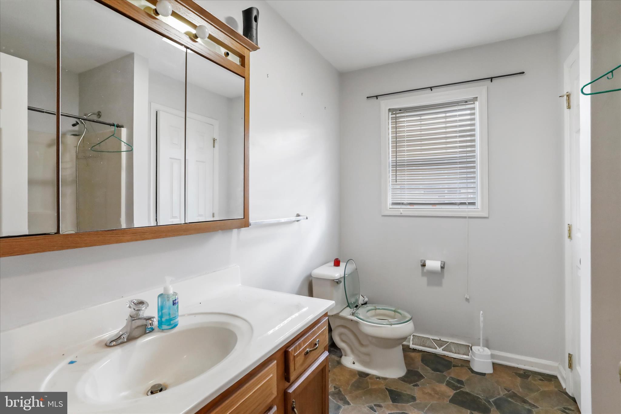 WATERSTONE FIELDS - Residential