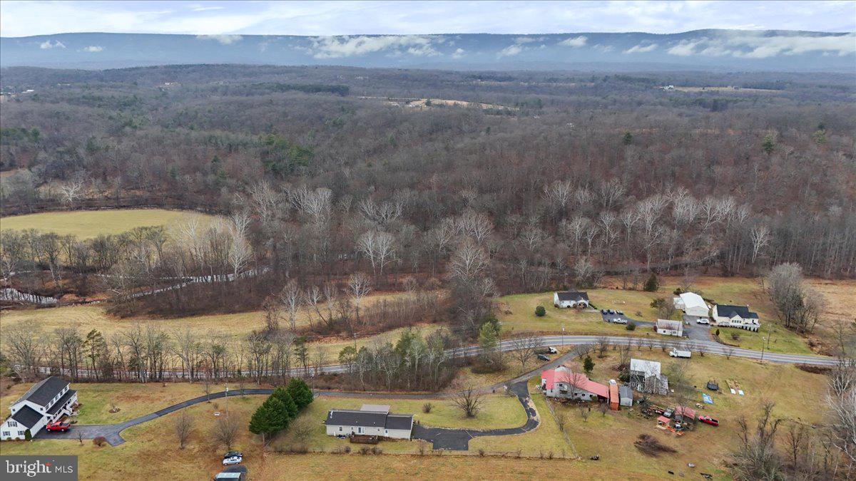WATERSTONE FIELDS - Residential