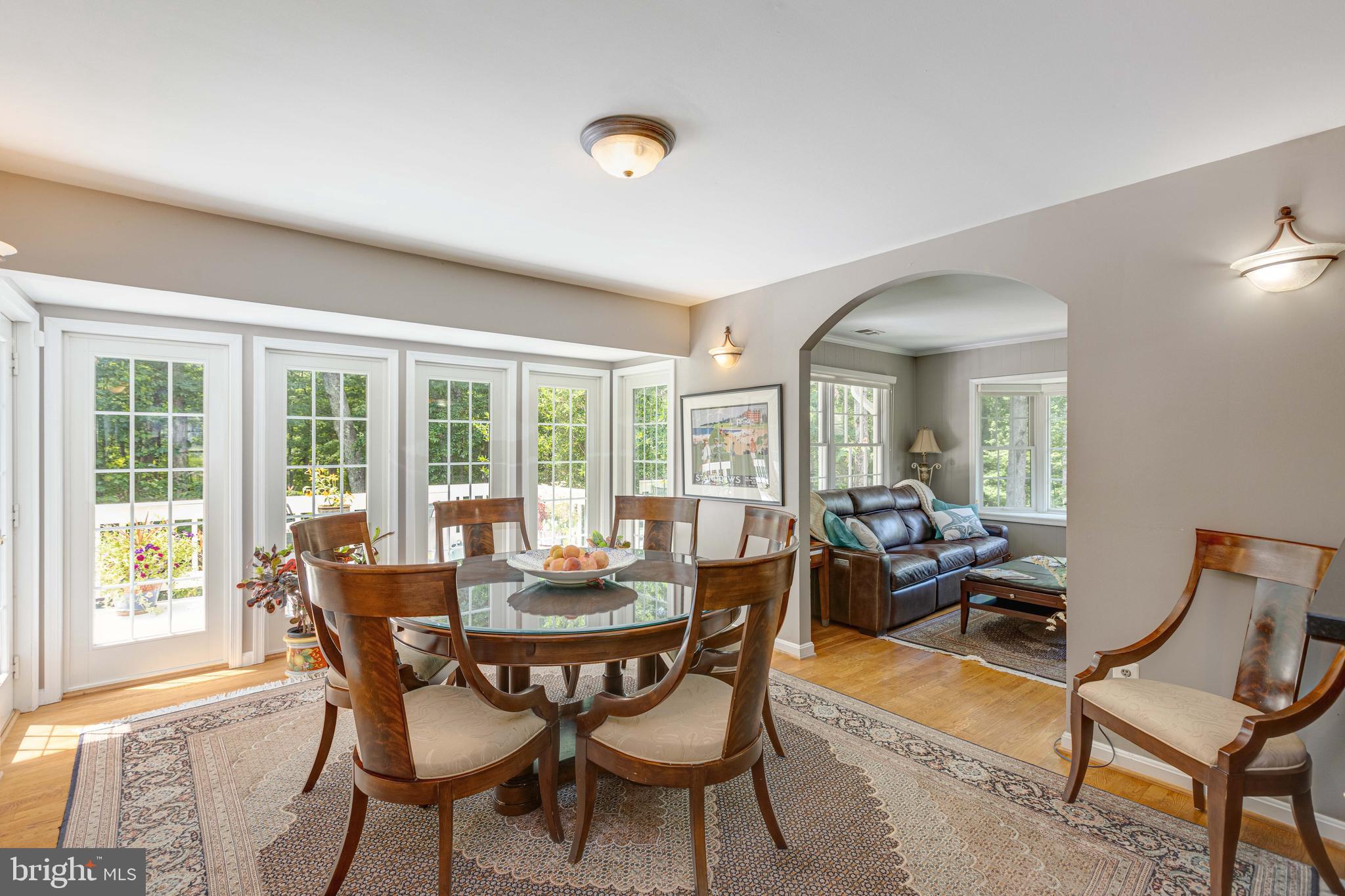 RESTON - Residential