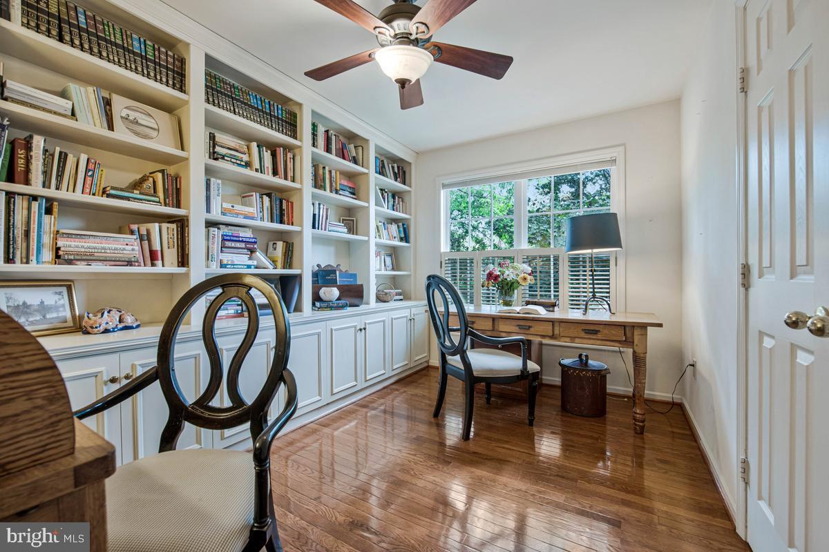 SILVER SPRING - Residential