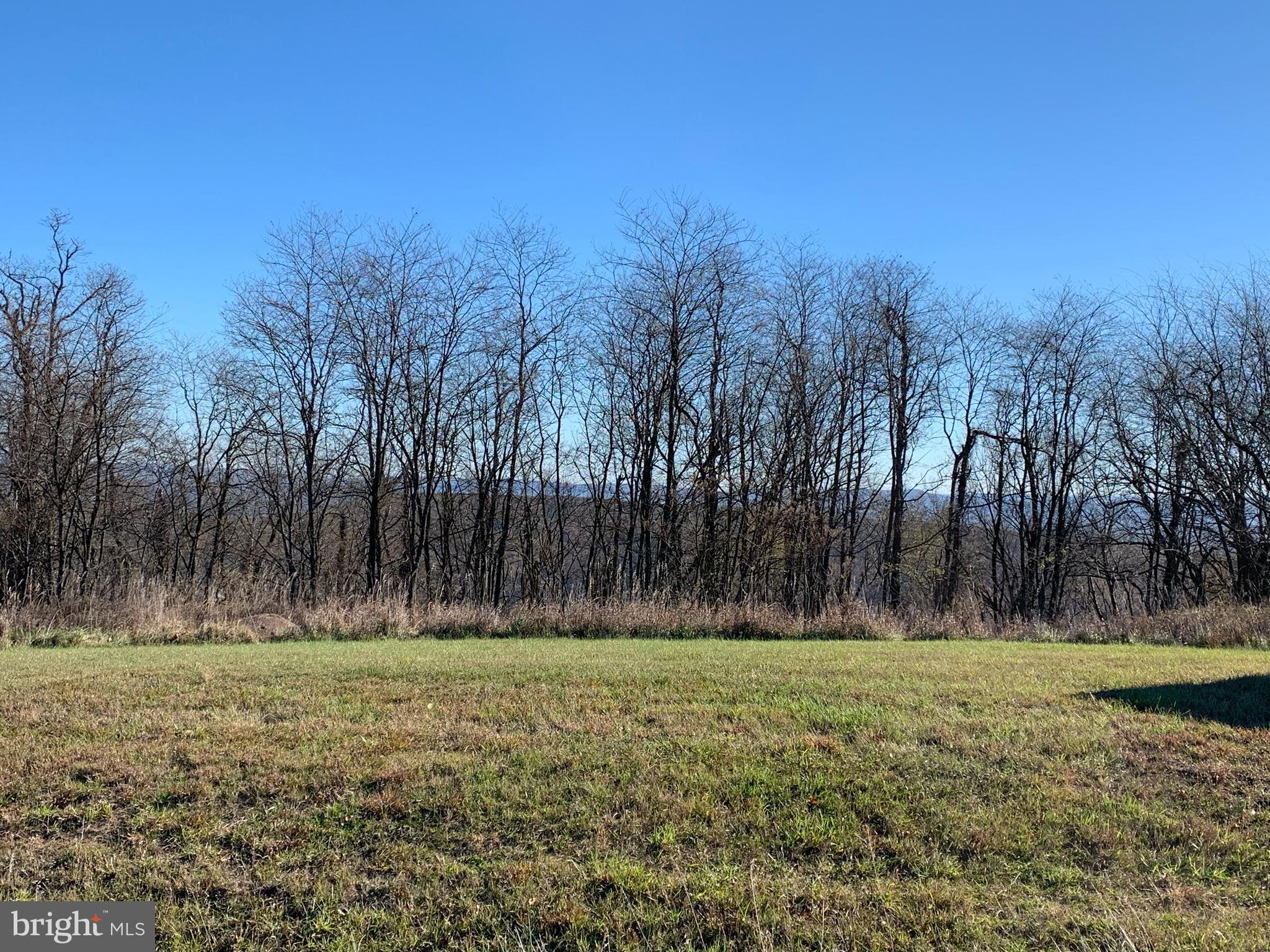 LOST MOUNTAIN - Land