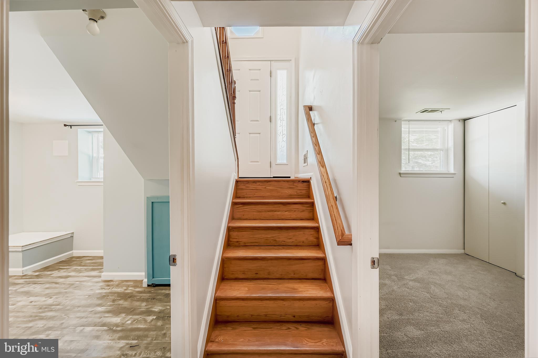 SUBURBIA - Residential