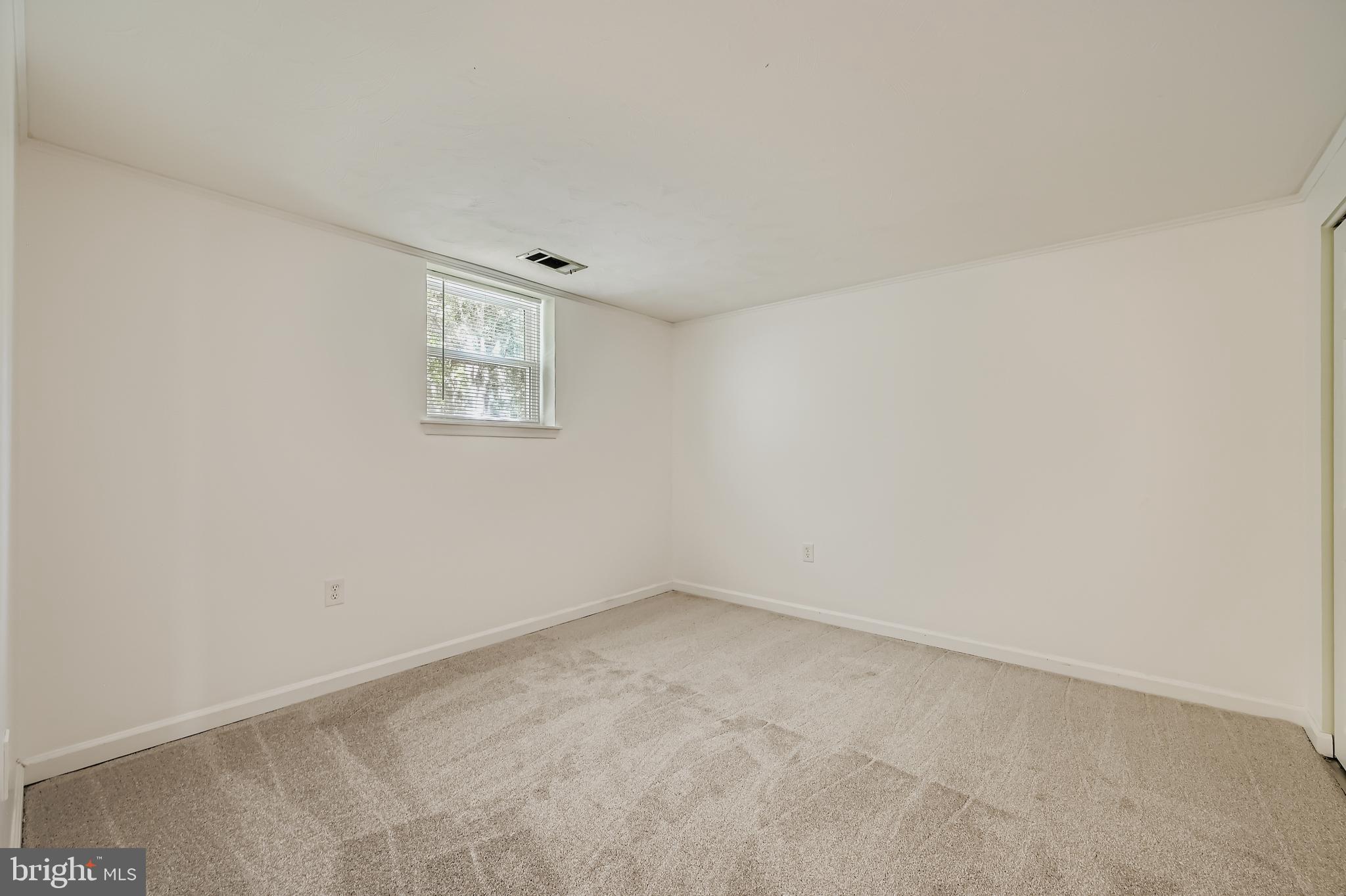 SUBURBIA - Residential