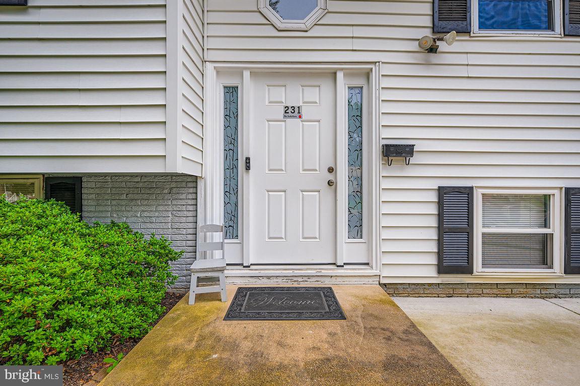 231 CANDYTUFT ROAD