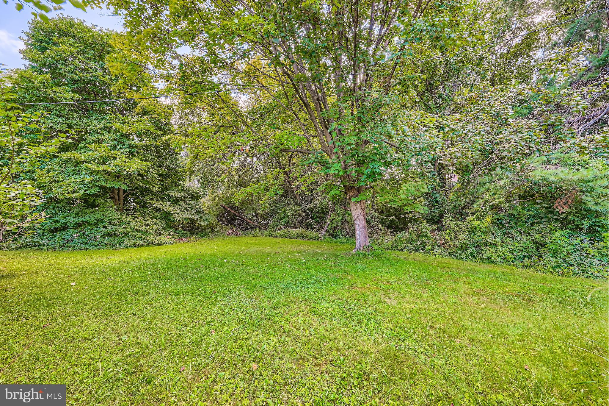 SUBURBIA - Residential