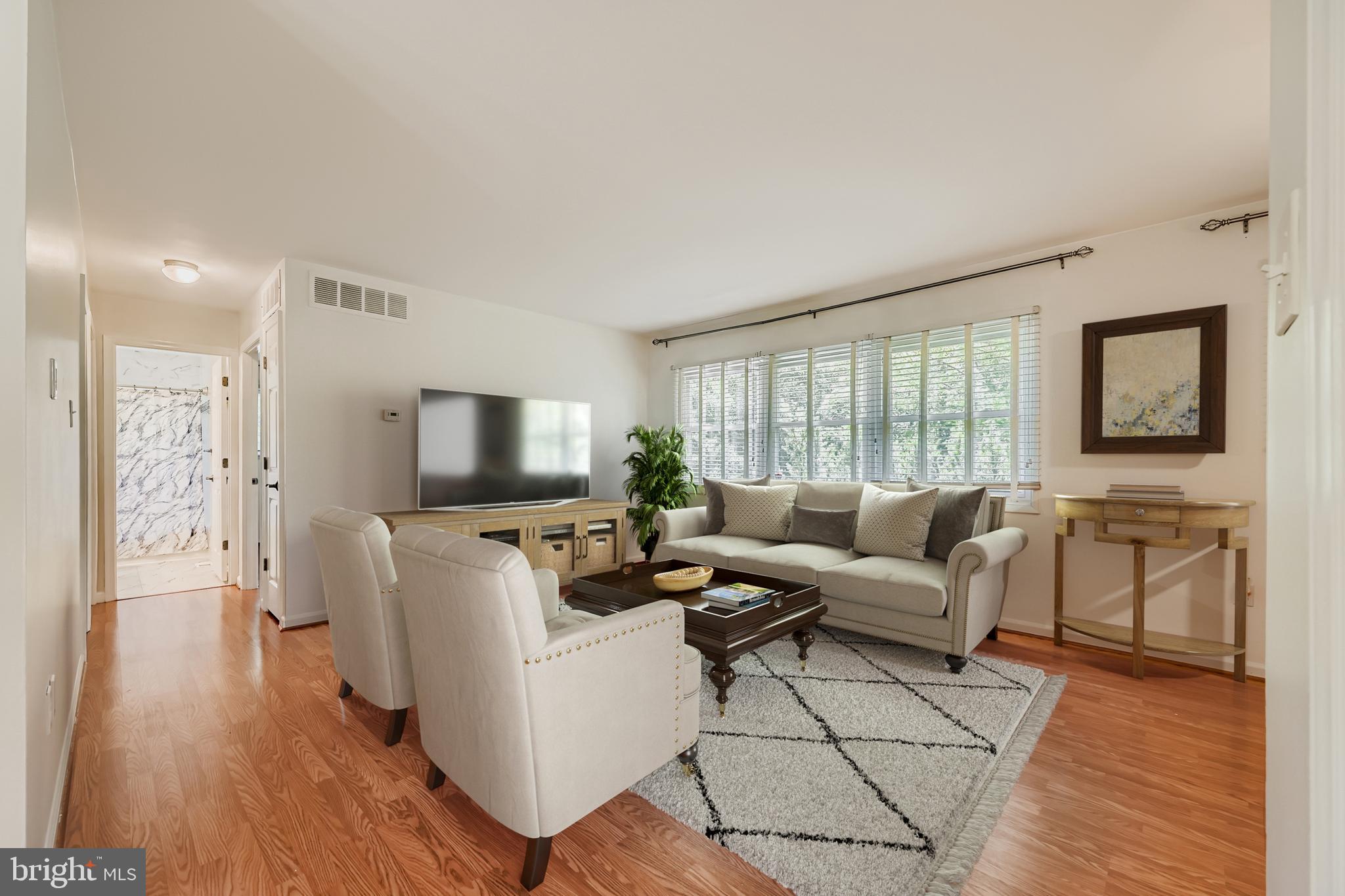 SUBURBIA - Residential