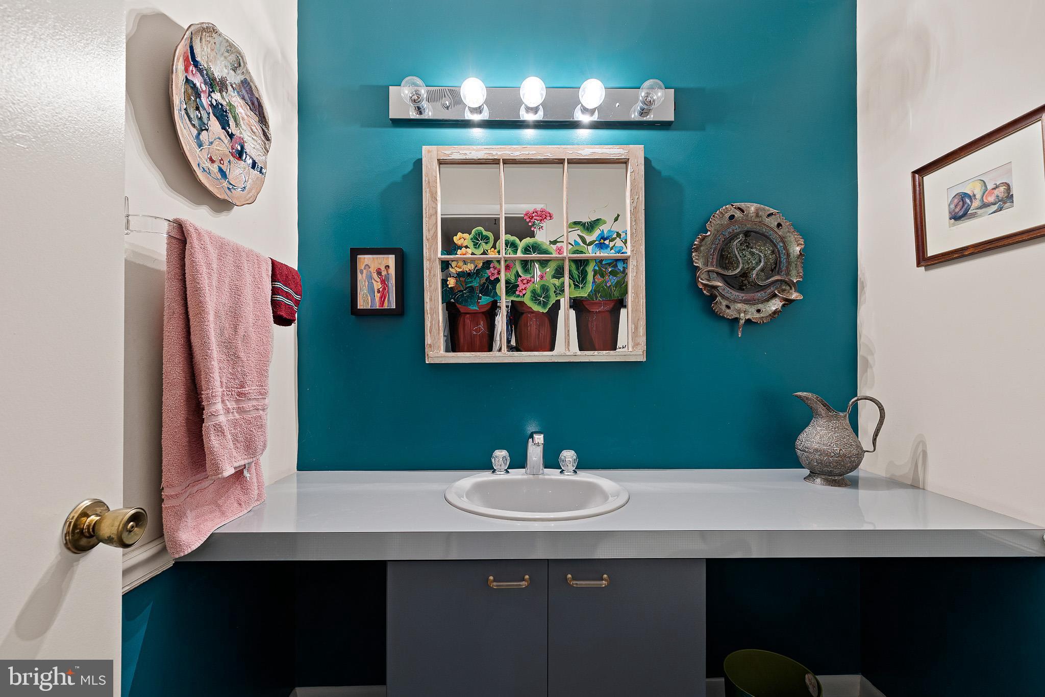 SUPERFINE LANE - Residential