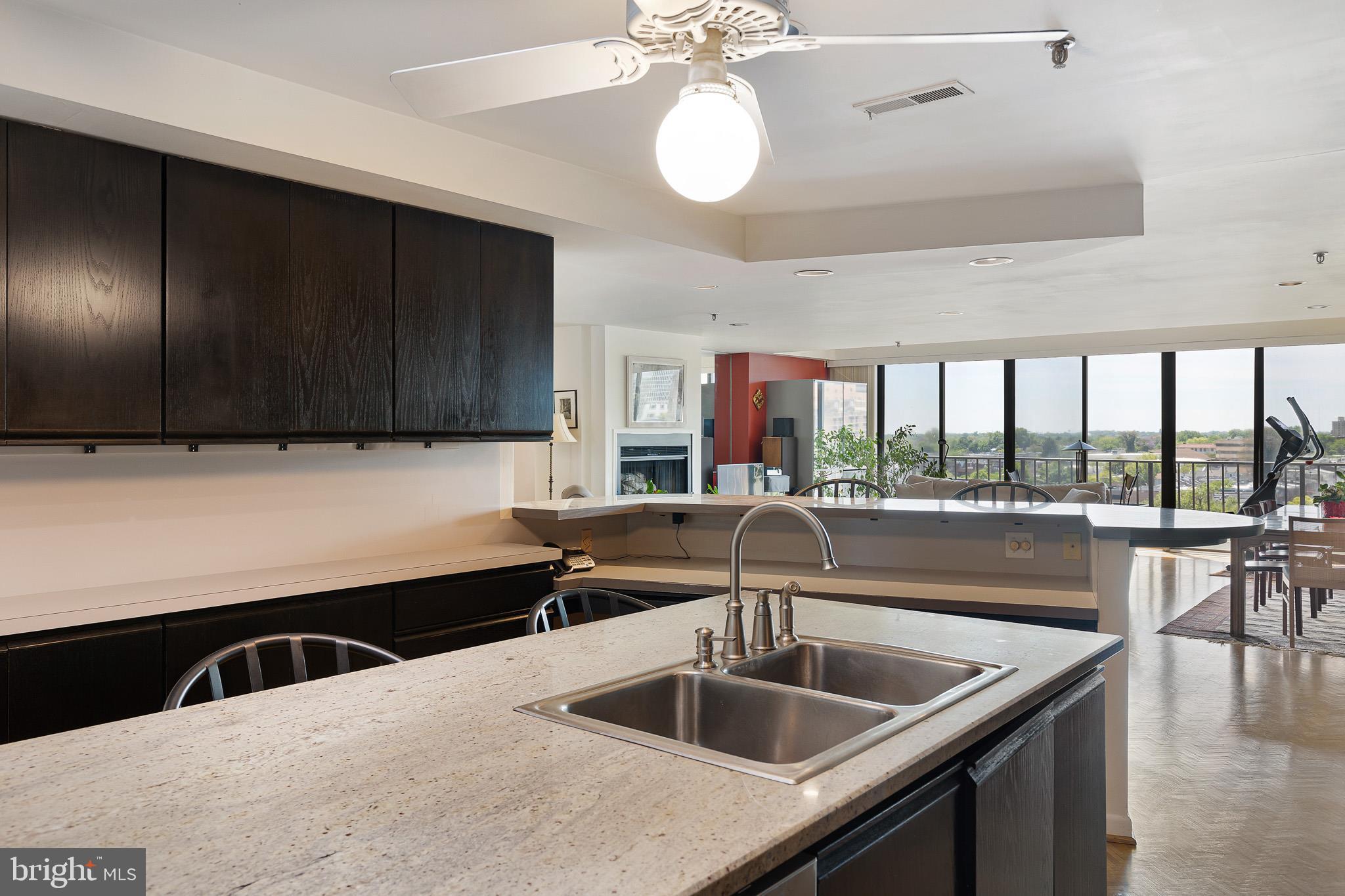SUPERFINE LANE - Residential