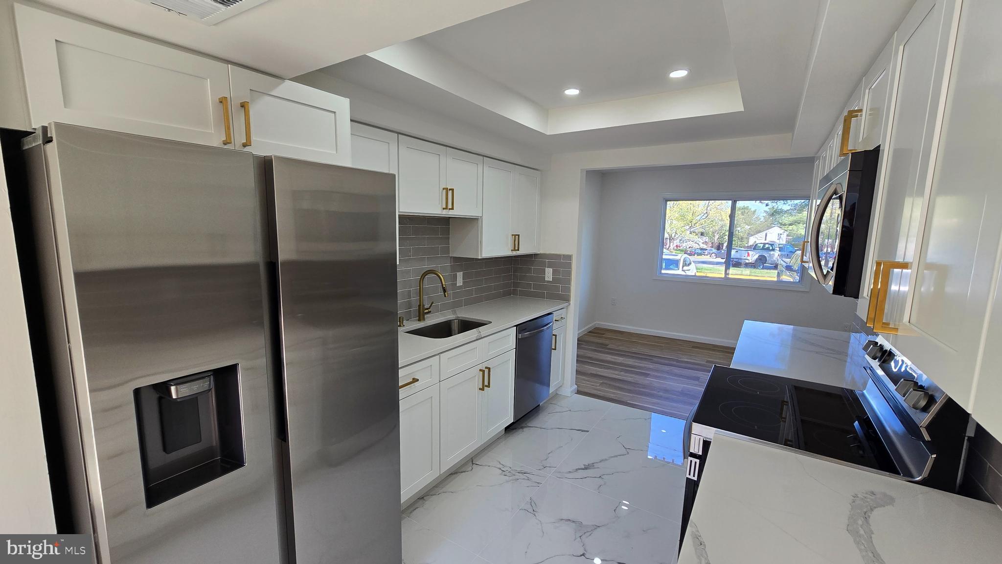 SUGARLAND - Residential