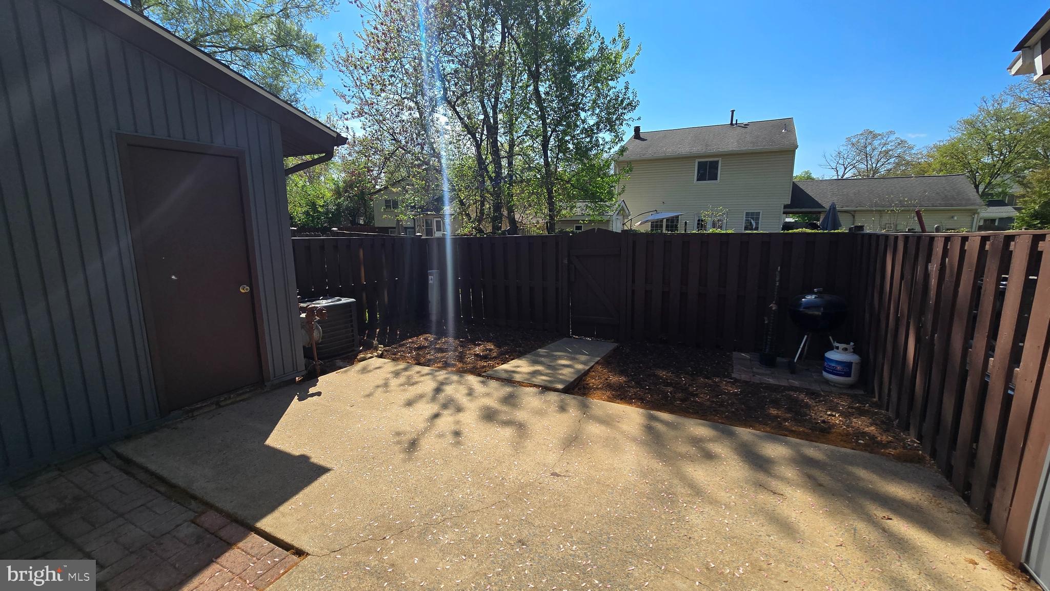 SUGARLAND - Residential