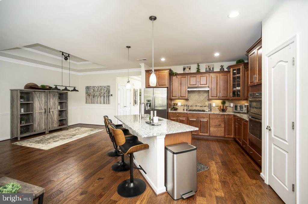 VIRGINIA HERITAGE AT LEE'S PARK - Residential