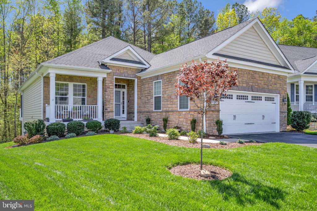 VIRGINIA HERITAGE AT LEE'S PARK - Residential