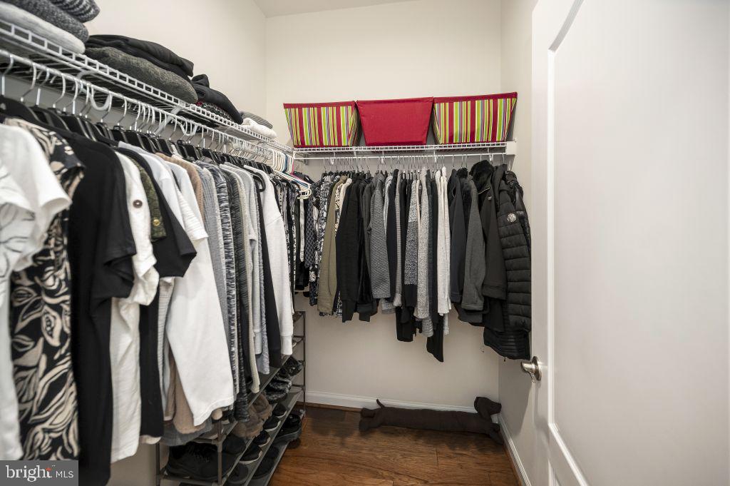 VIRGINIA HERITAGE AT LEE'S PARK - Residential