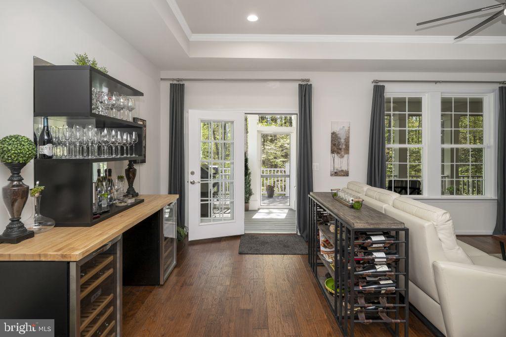 VIRGINIA HERITAGE AT LEE'S PARK - Residential