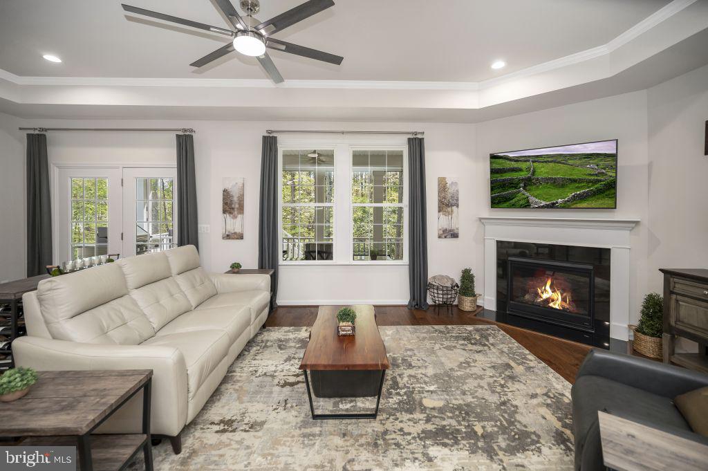 VIRGINIA HERITAGE AT LEE'S PARK - Residential