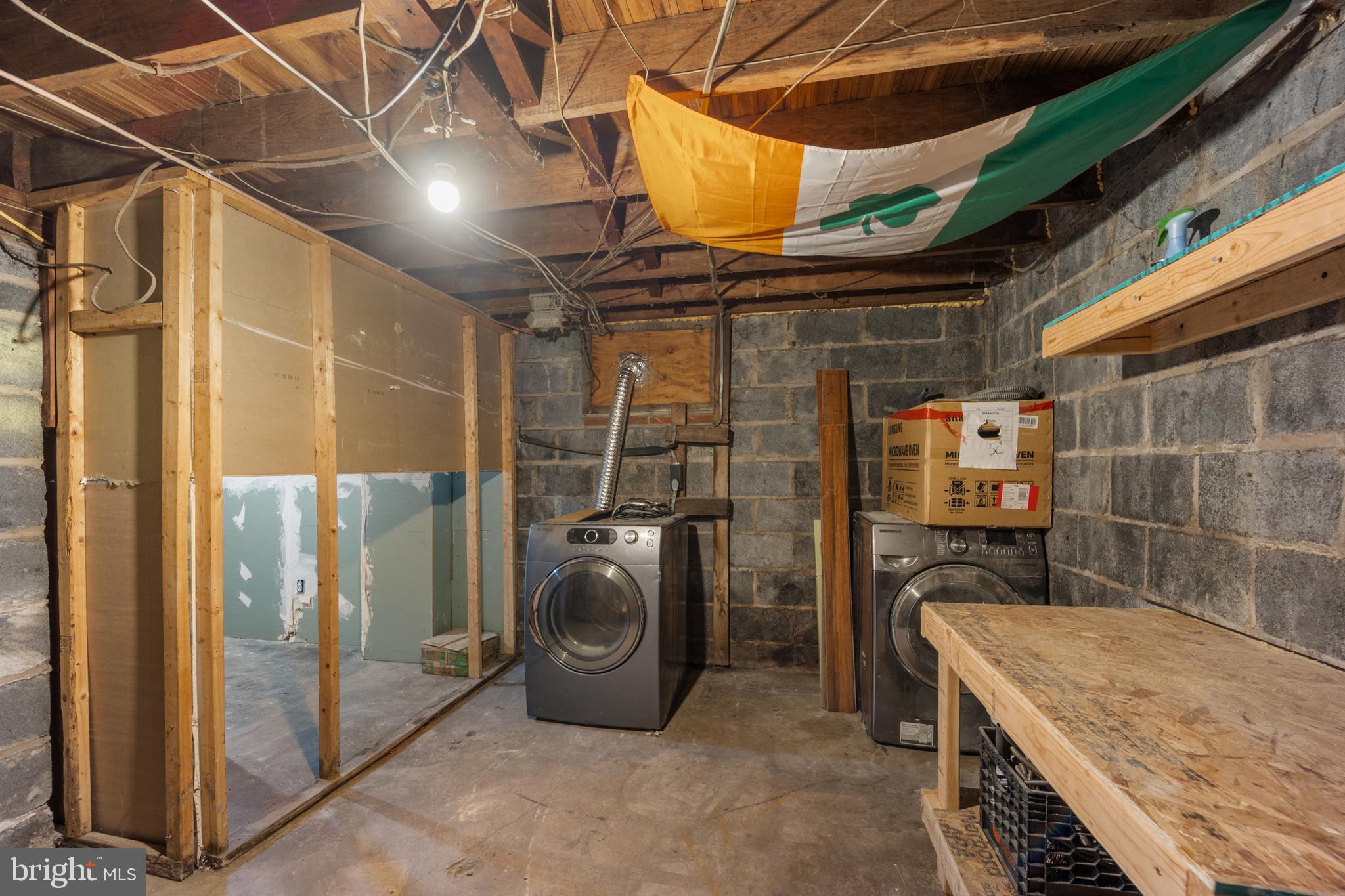 FLEETWING - Residential