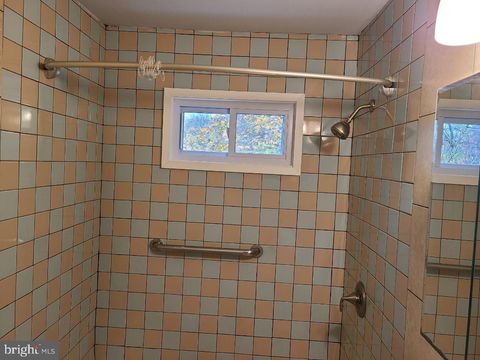 Tiny photo for 9 Sunset Avenue, PENNSVILLE, NJ 08070 (MLS # NJSA2017136)