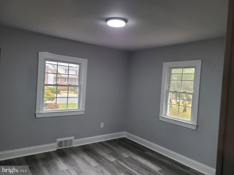 Tiny photo for 9 Sunset Avenue, PENNSVILLE, NJ 08070 (MLS # NJSA2017136)