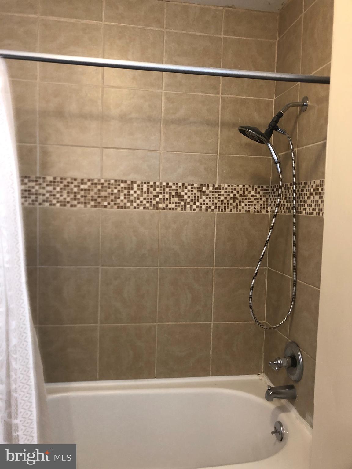 WHITMAN - Residential