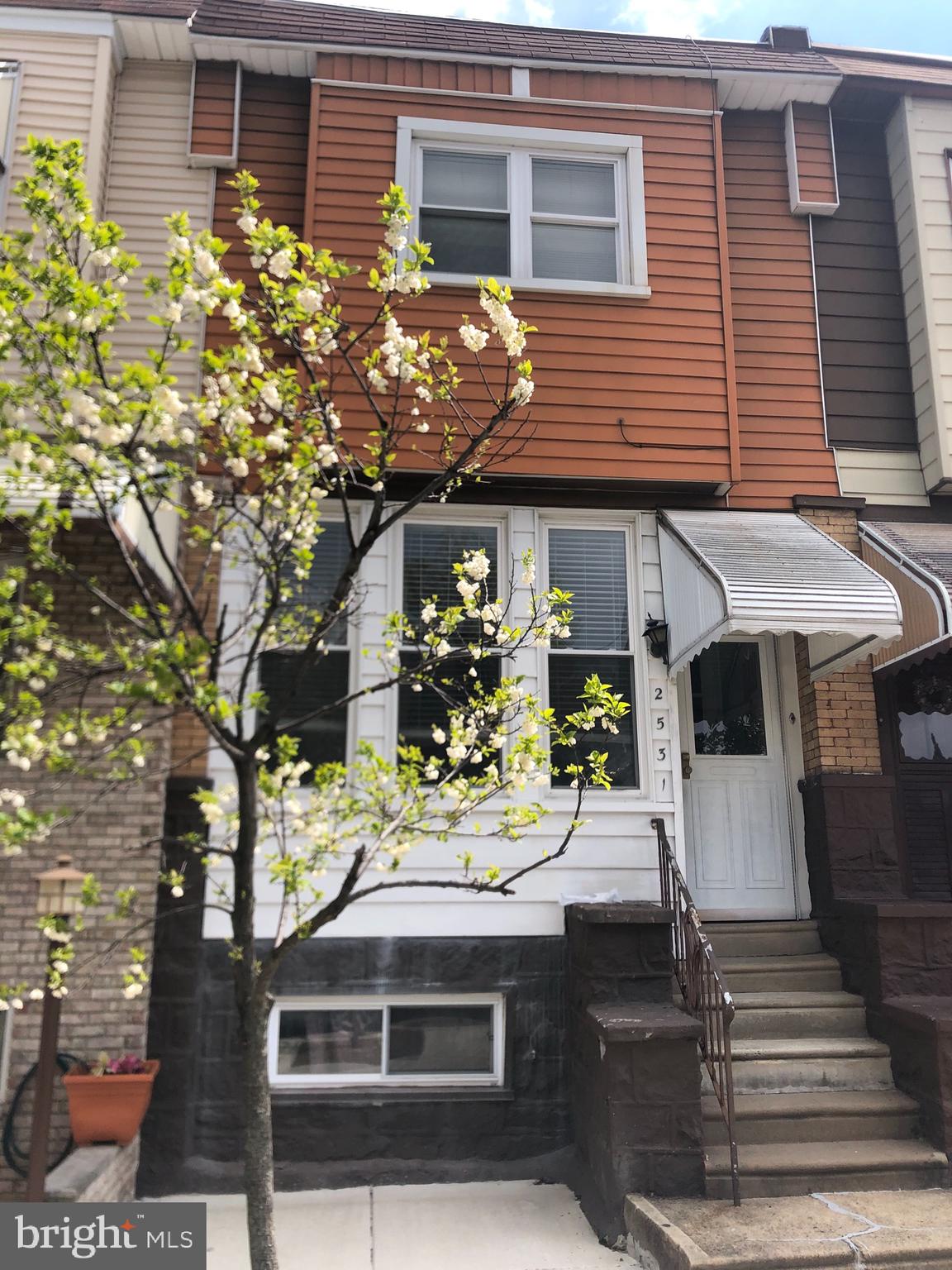 WHITMAN - Residential