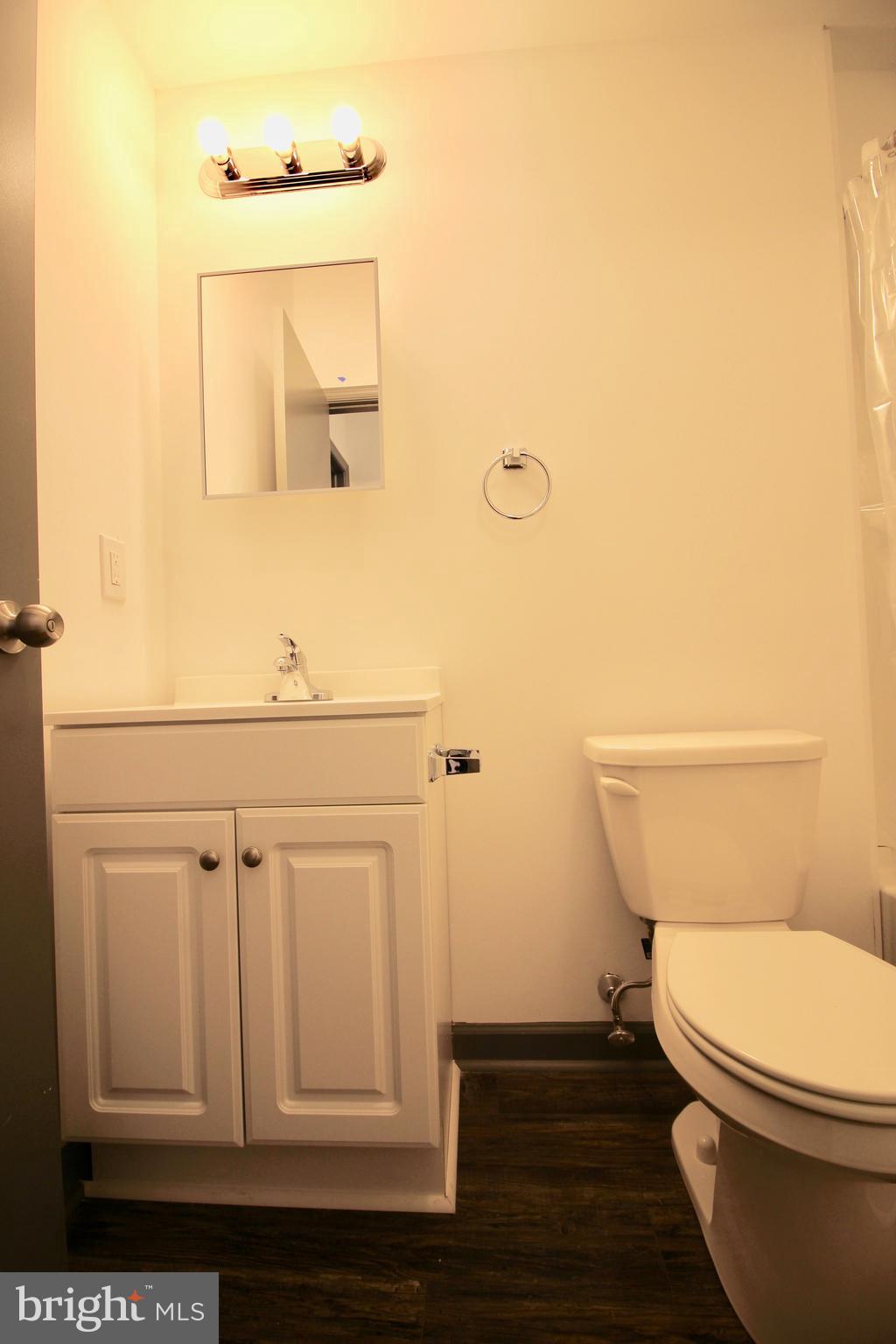 TEMPLE UNIVERSITY - Residential Lease