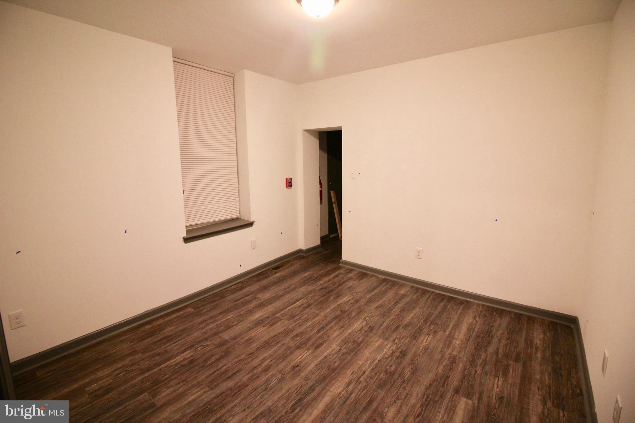 TEMPLE UNIVERSITY - Residential Lease