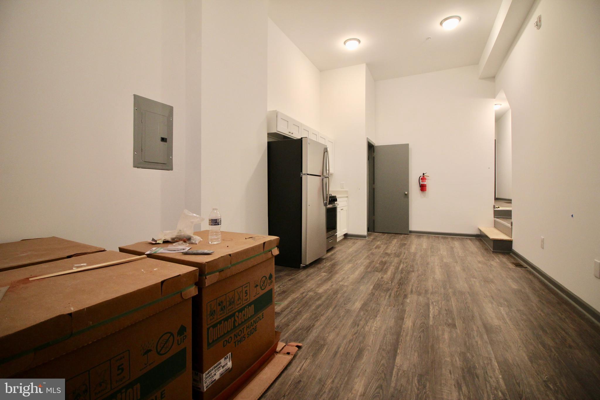 TEMPLE UNIVERSITY - Residential Lease