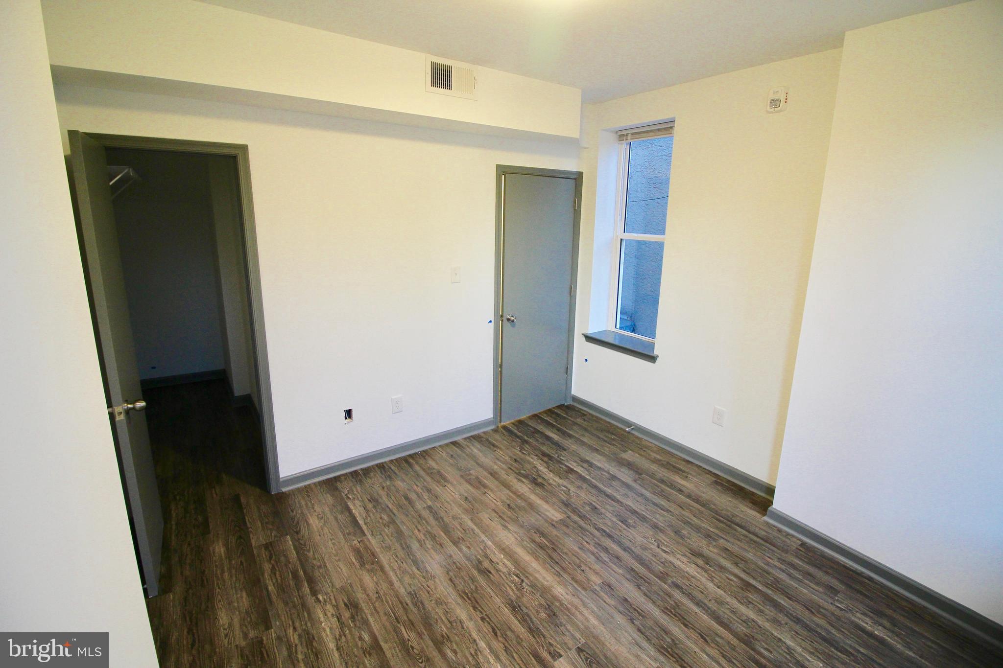 TEMPLE UNIVERSITY - Residential Lease
