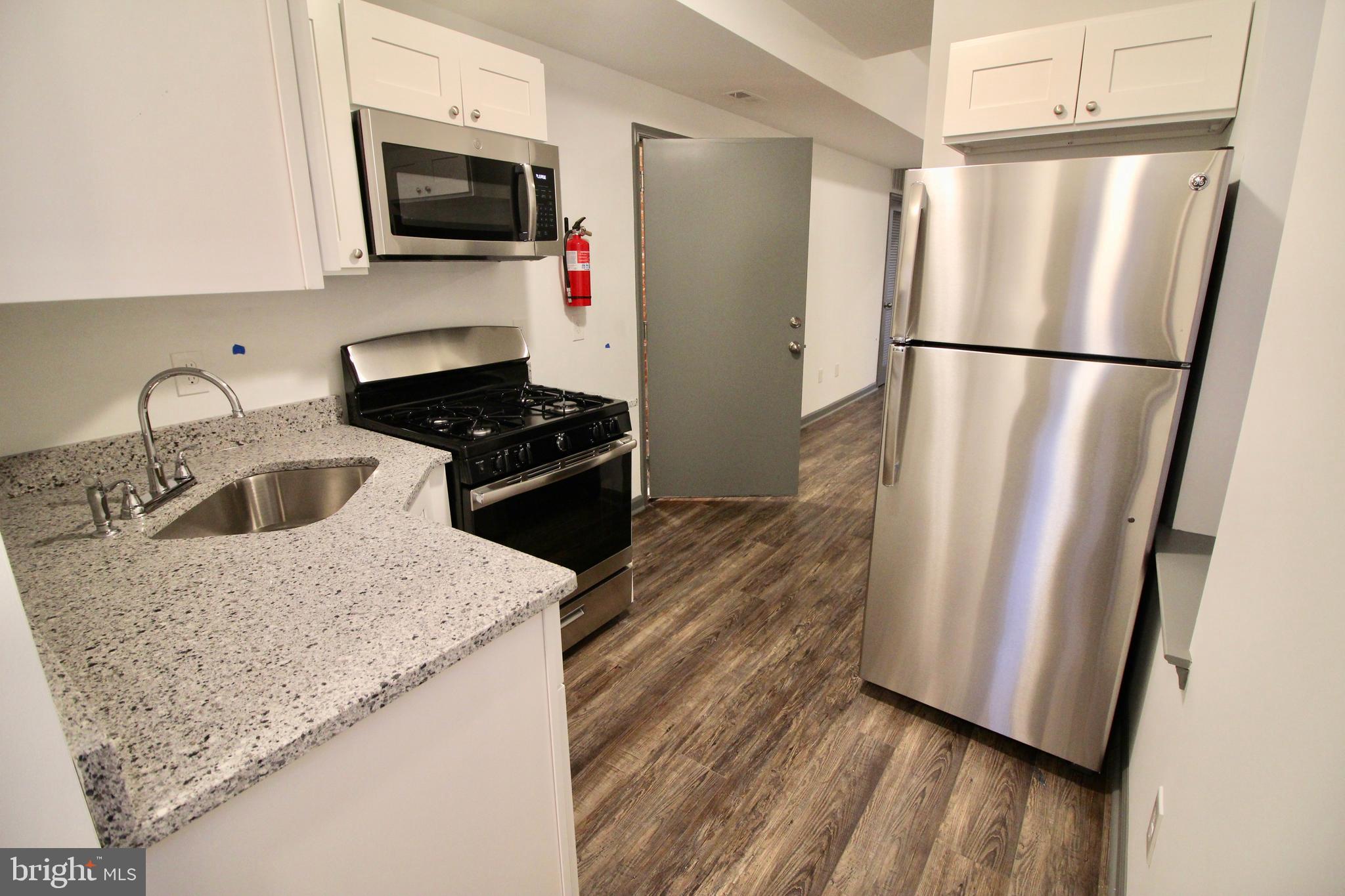 TEMPLE UNIVERSITY - Residential Lease