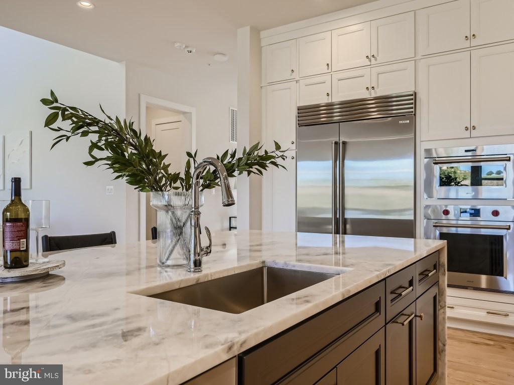 WILLOWCREEK - Residential