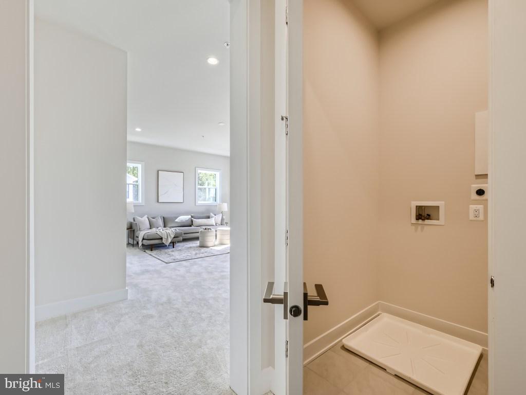 WILLOWCREEK - Residential