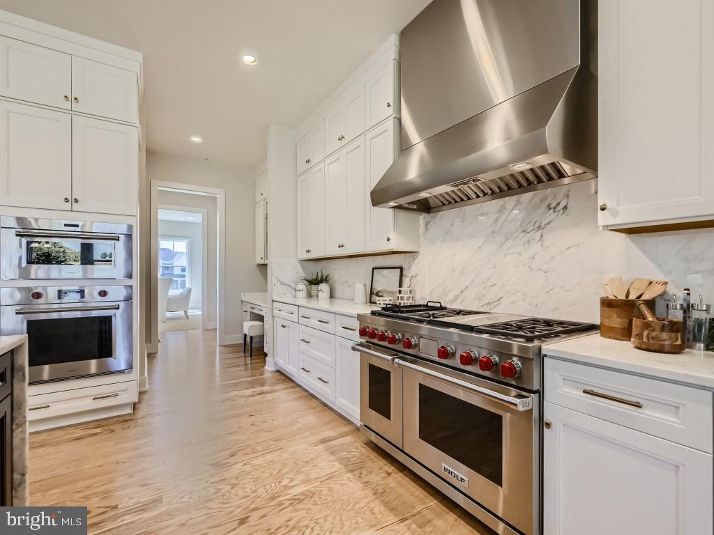 WILLOWCREEK - Residential