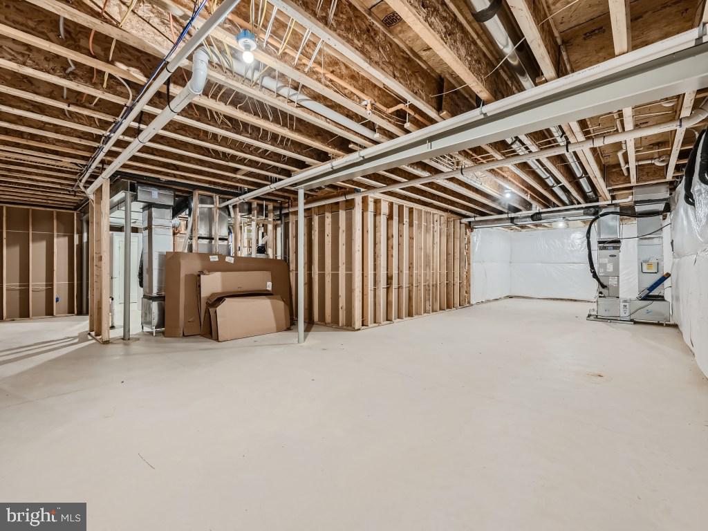 WILLOWCREEK - Residential